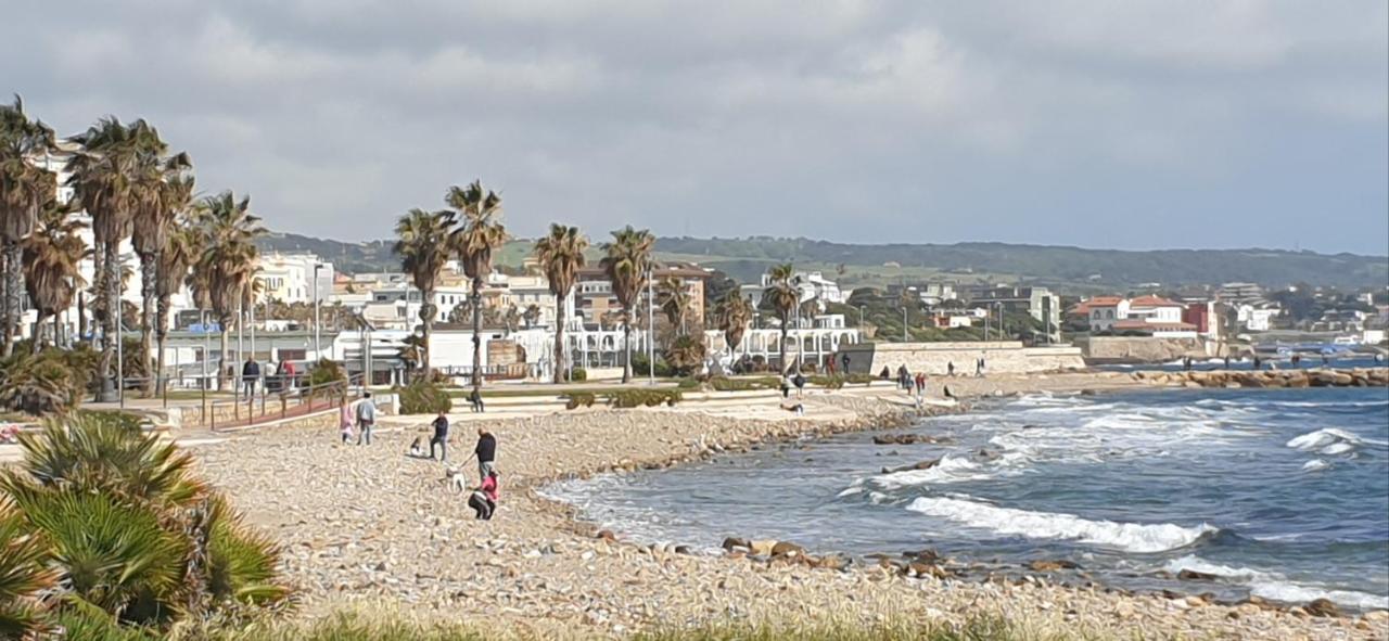 Mowita Apartment Civitavecchia Bagian luar foto